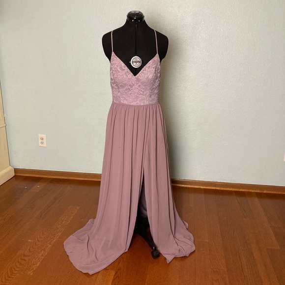 12 13 DAMAGE  City Studio Purple Lace strap backless Dress Formal Prom Slit - Picture 1 of 10